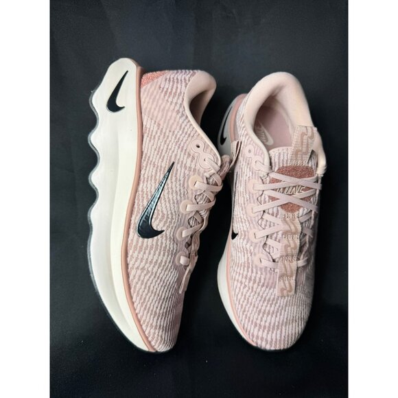 ❤️ H96- SIZE 10 WOMEN'S NIKE MOTIVA PRM PINK/ WHITE HF1142 600 - Picture 4 of 12